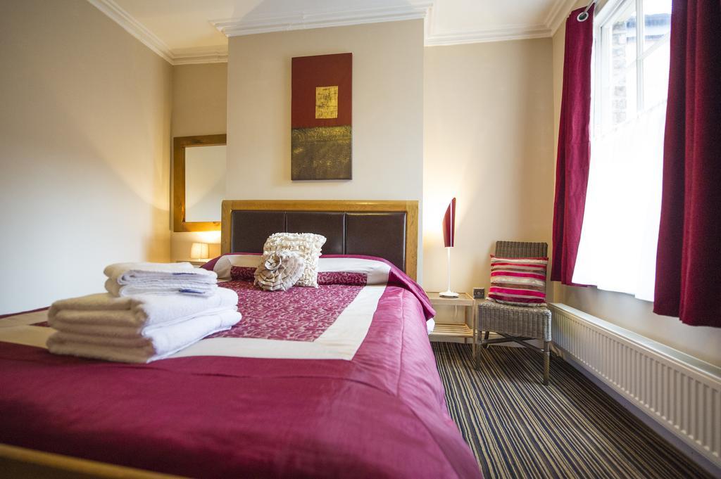 Chester Apartments Екстер'єр фото