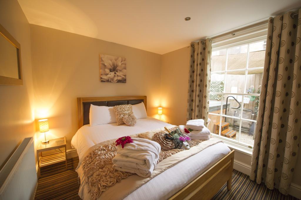 Chester Apartments Екстер'єр фото